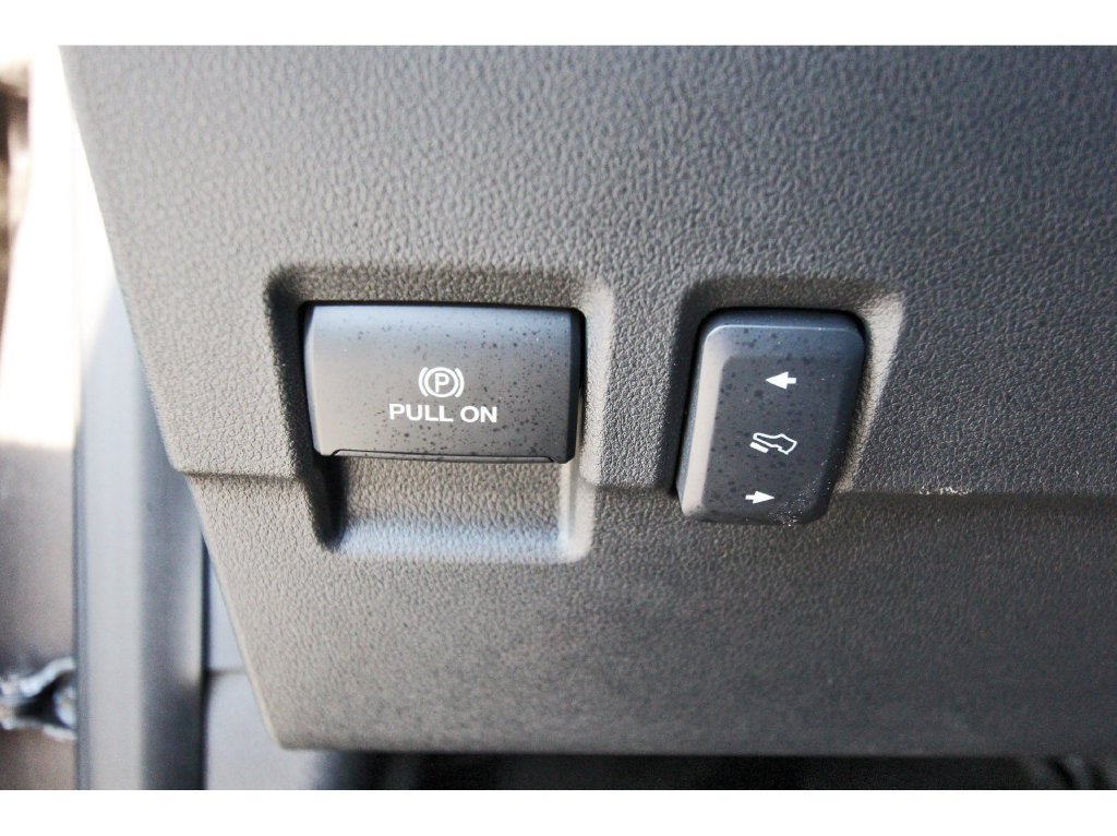 Certified 2023 Ford F350 Lariat w/ Tow Technology Package AWD/4WD image 25