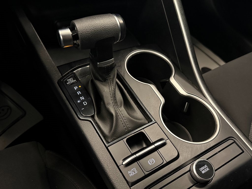 Used 2022 Kia K5 LXS image 16