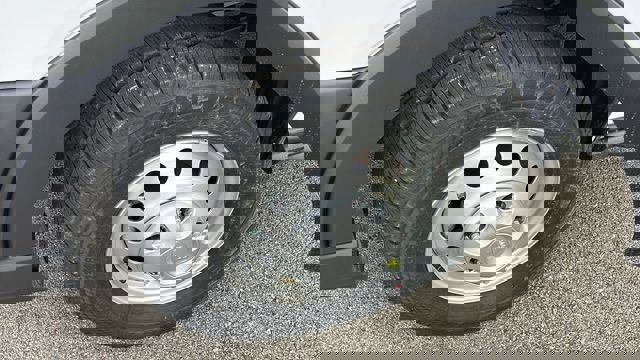 New 2026 Ford Transit 250 148 Medium Roof Extended AWD image 33