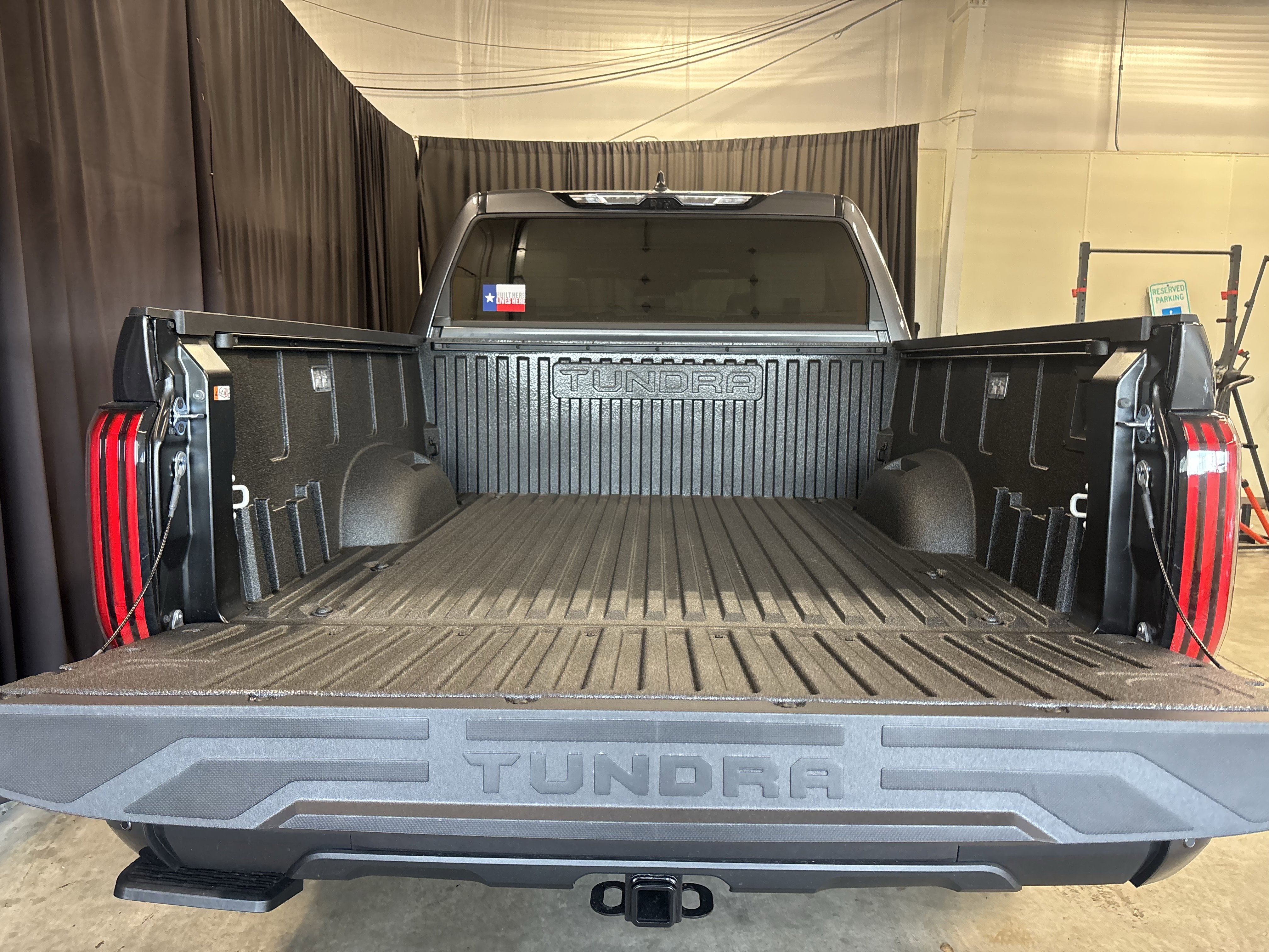 New 2026 Toyota Tundra Limited AWD/4WD image 31