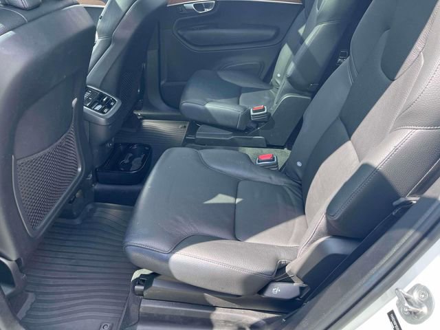 Used 2023 Volvo XC90 B6 Plus w/ Protection Package AWD/4WD image 12