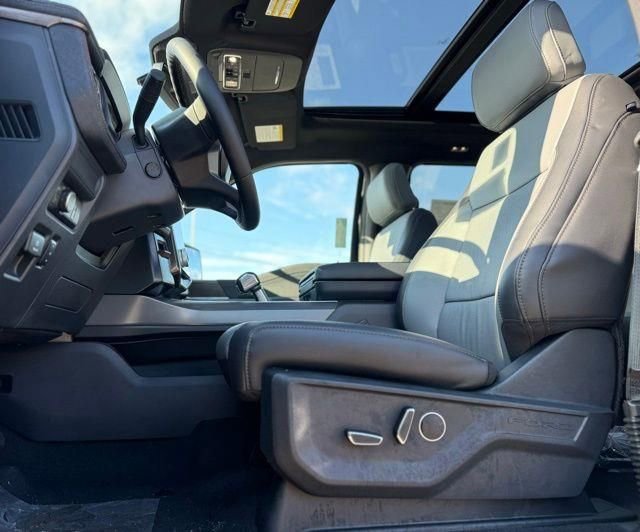 Used 2025 Ford F150 Lightning Lariat AWD/4WD image 16