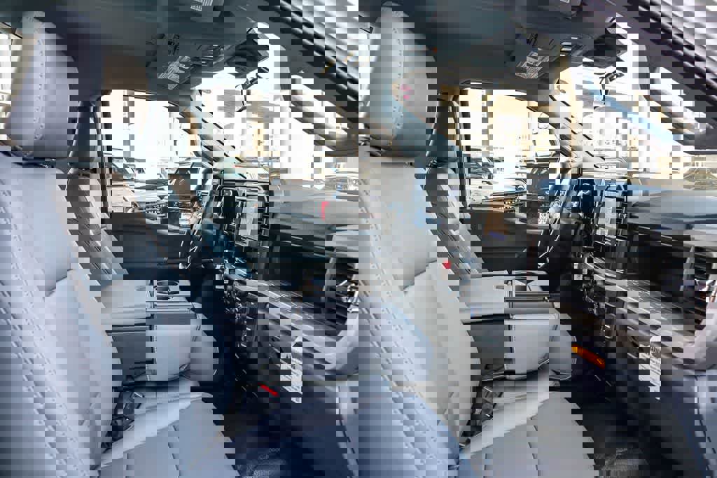 New 2026 Ford F350 XL w/ XL Chrome Package image 16