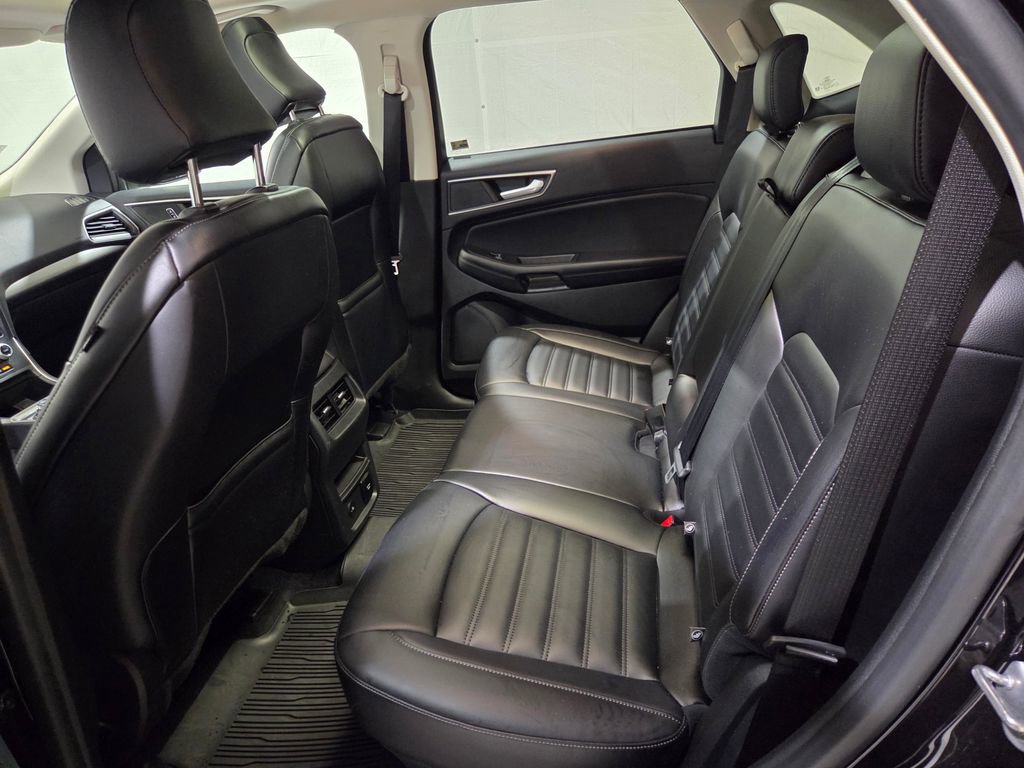 Used 2023 Ford Edge SEL w/ Convenience Package AWD/4WD image 16
