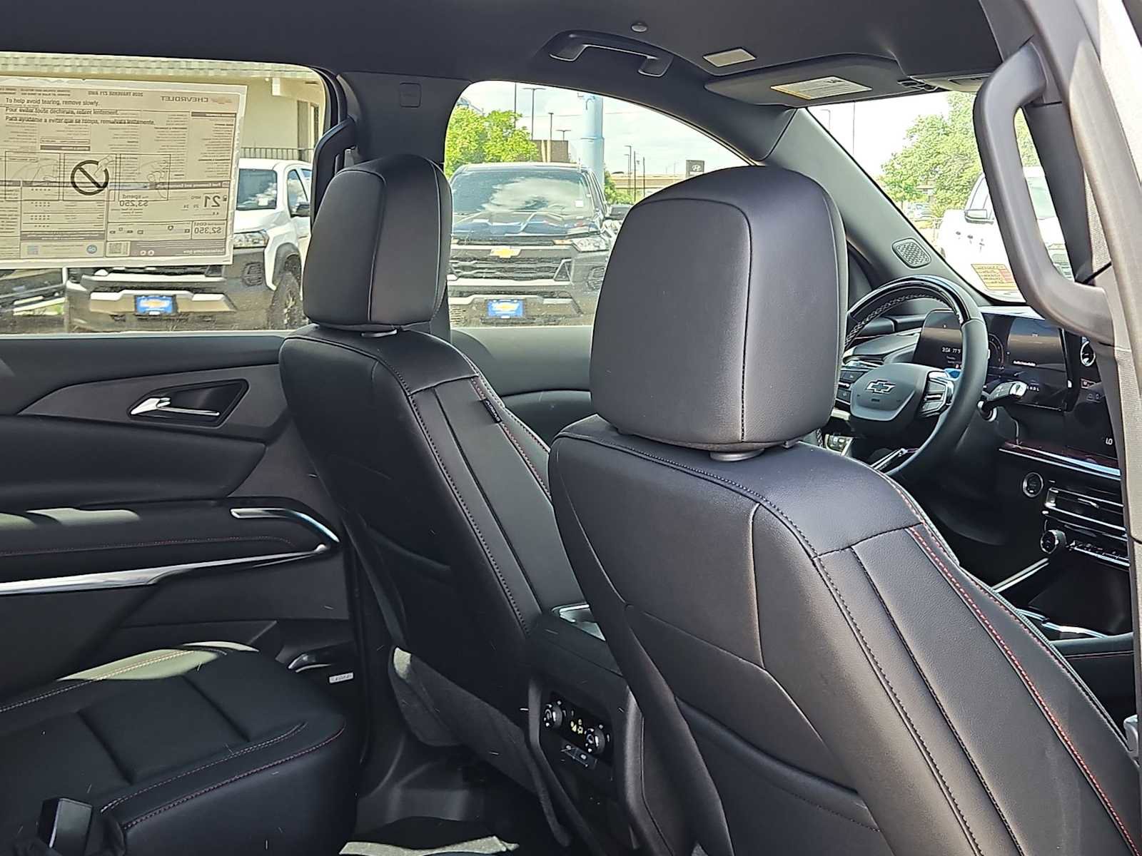 New 2026 Chevrolet Traverse Z71 w/ Enhanced Driving Package image 17