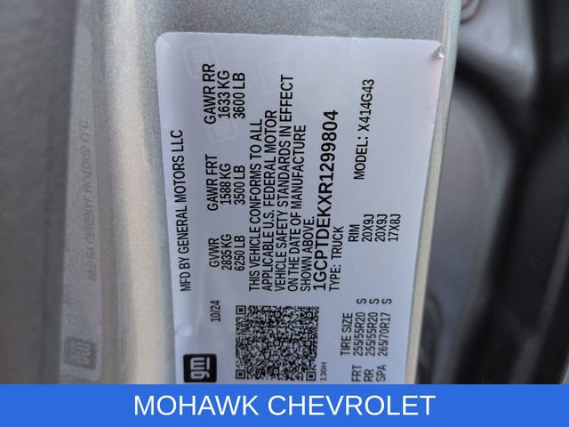 Used 2024 Chevrolet Colorado Z71 w/ Z71 Convenience Package 2 AWD/4WD image 35