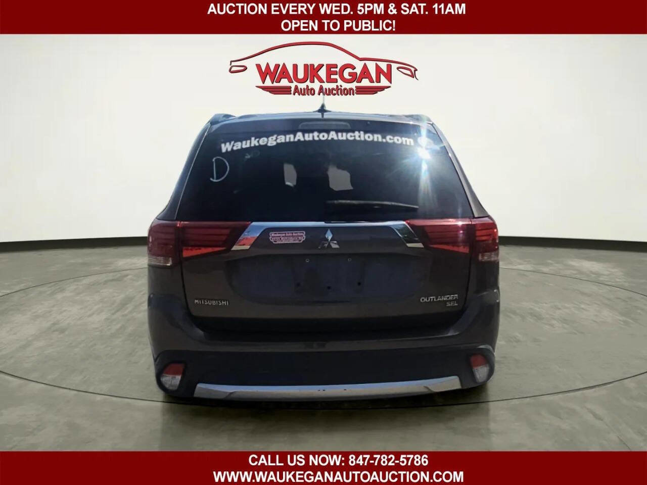 Used 2016 Mitsubishi Outlander SEL AWD/4WD image 6
