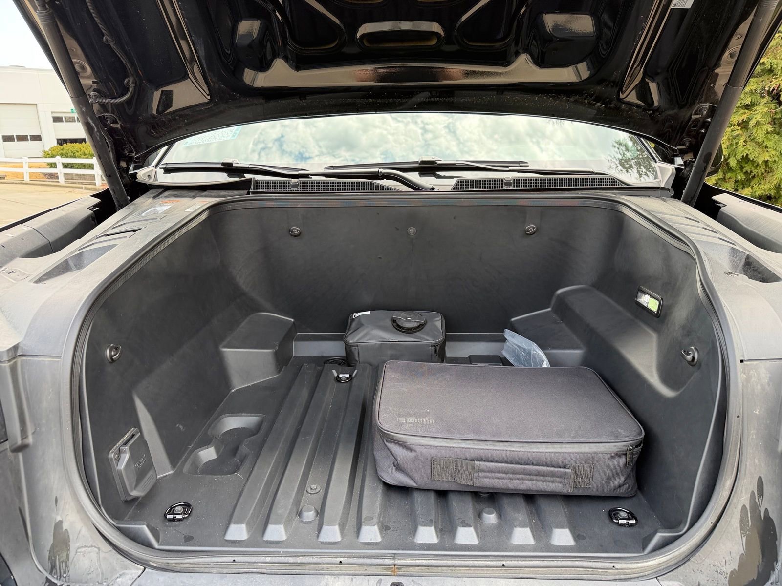 Used 2024 Chevrolet Silverado EV RST image 38