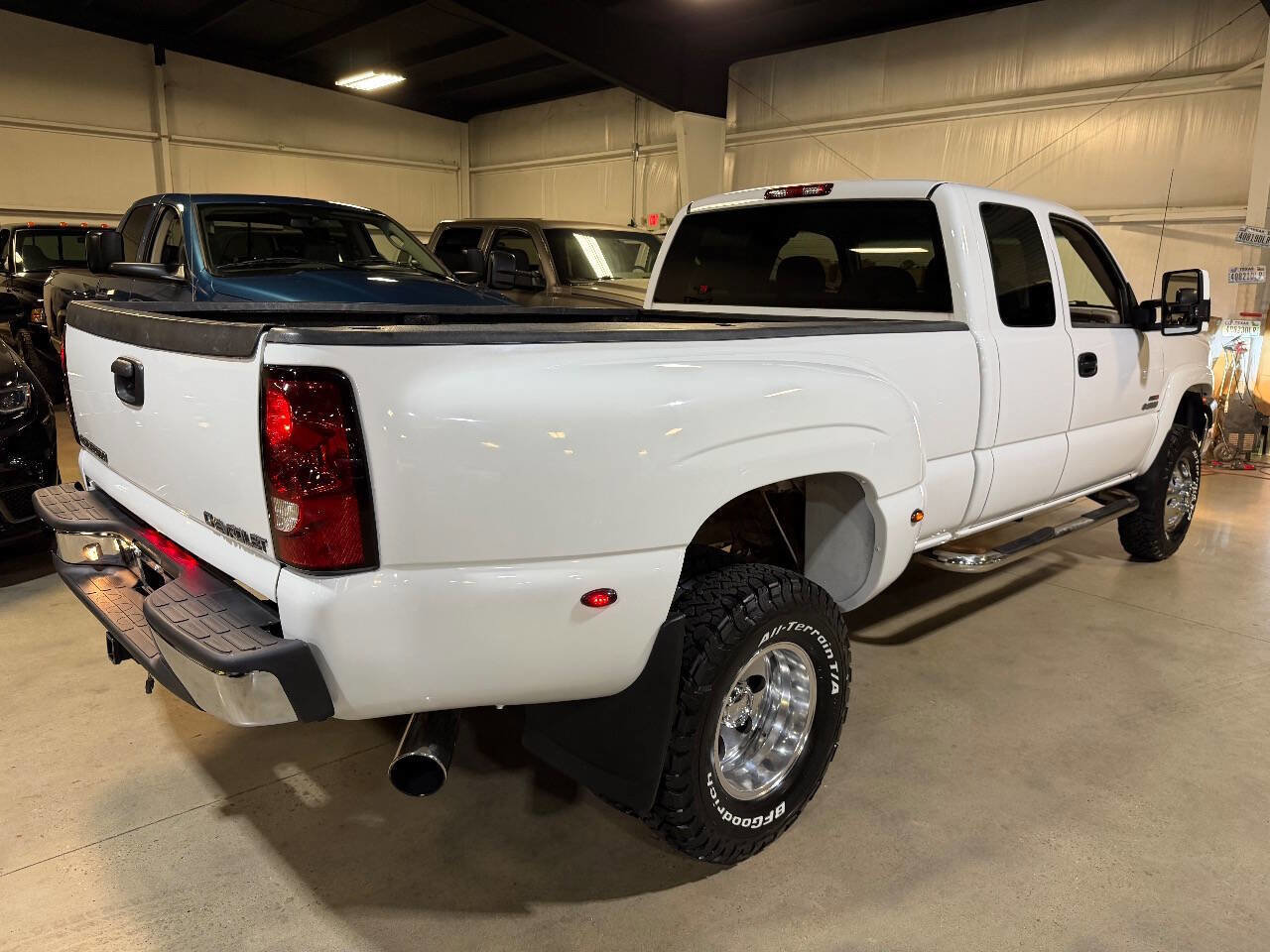 Used 2003 Chevrolet Silverado 3500 LS RWD image 6