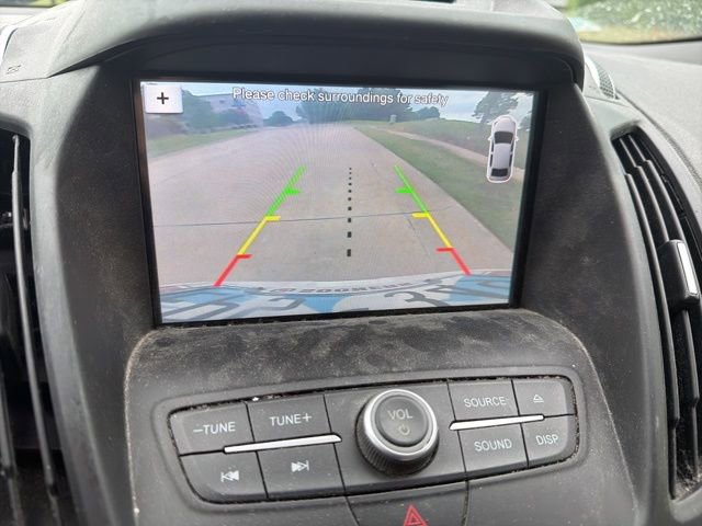 Used 2017 Ford Escape SE w/ Equipment Group 201A FWD image 15