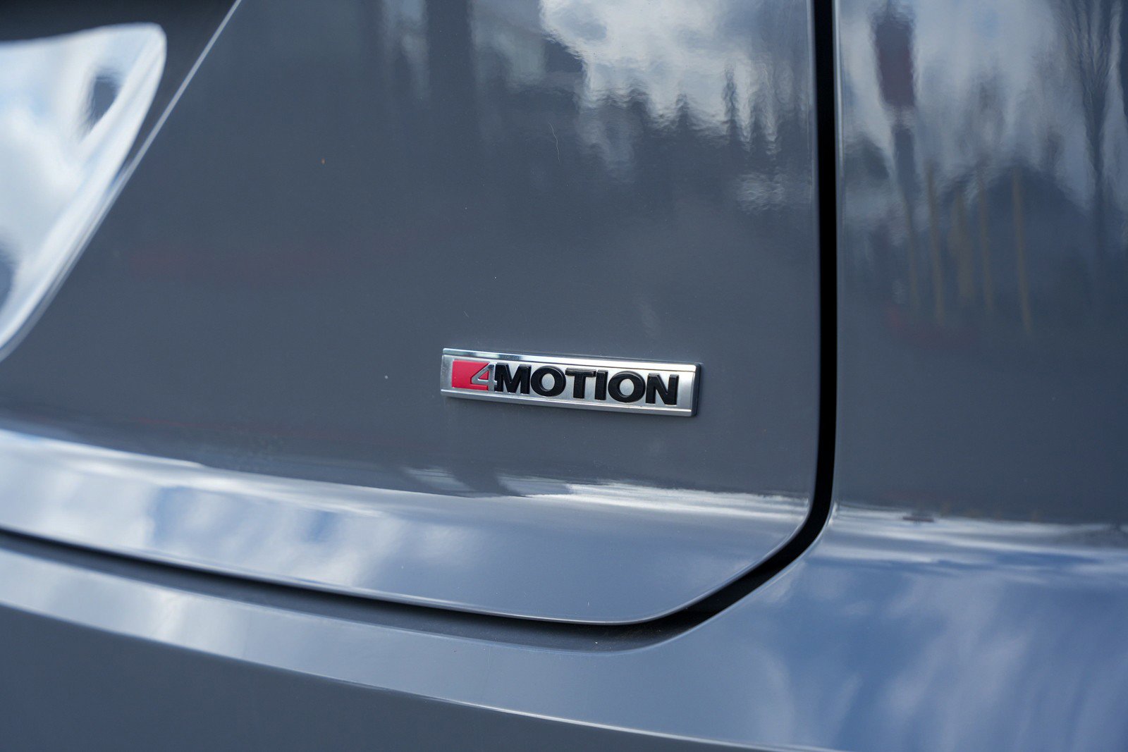 Used 2021 Volkswagen Atlas Cross Sport SEL Premium image 8