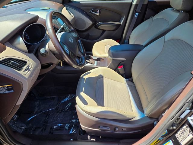 Used 2015 Hyundai Tucson SE AWD/4WD image 13