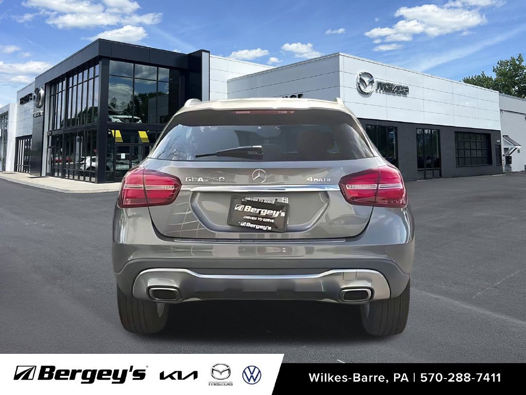 Used 2019 Mercedes-Benz GLA 250 4MATIC image 9