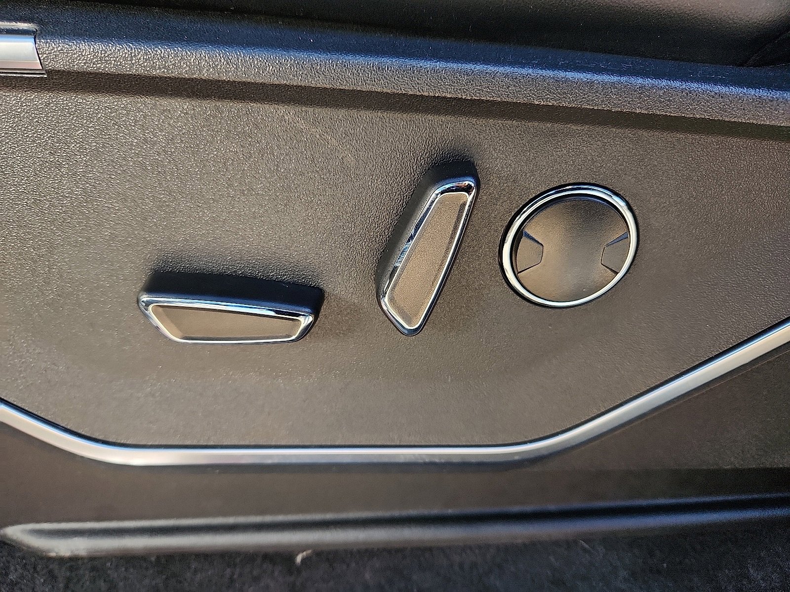 Used 2024 Ford F150 Raptor image 14