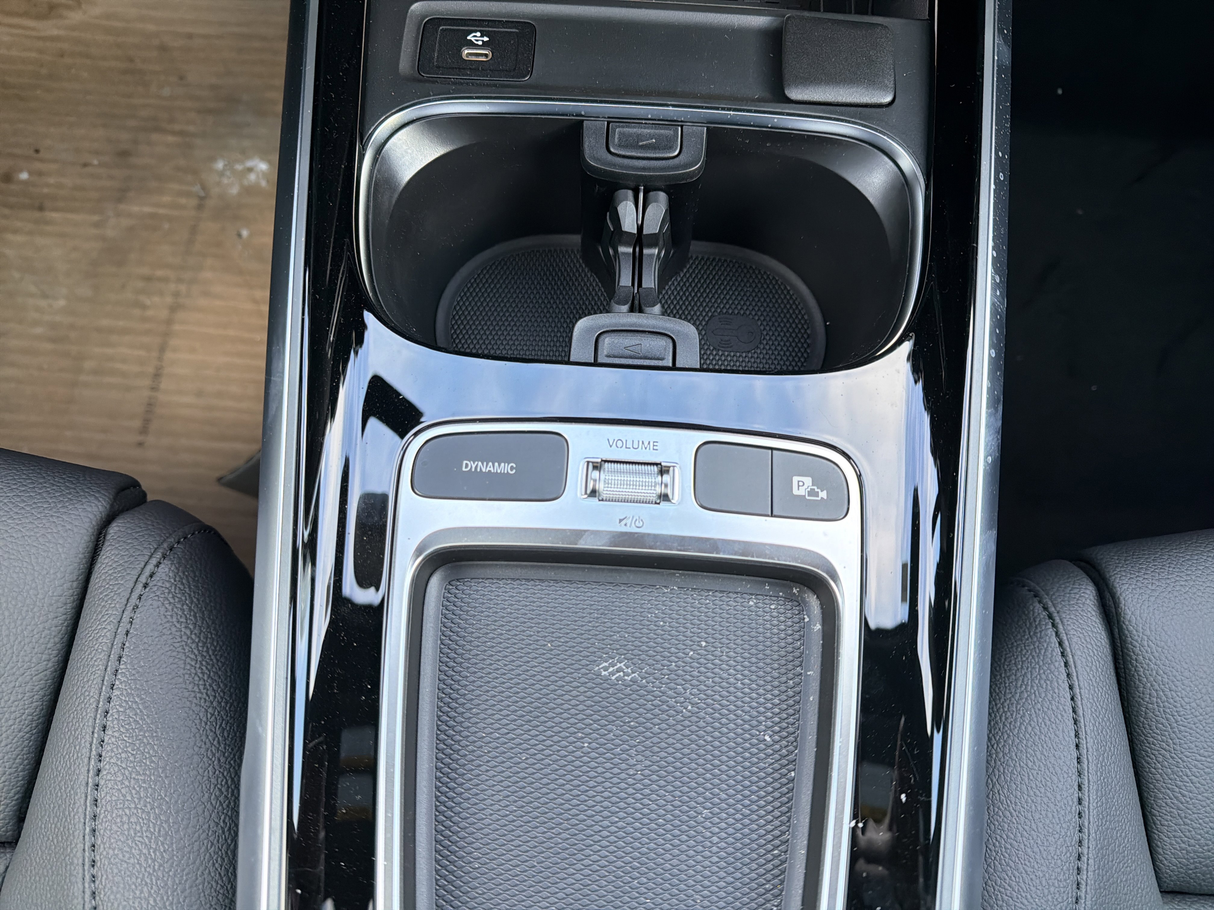 New 2026 Mercedes-Benz GLB 250 4MATIC image 24