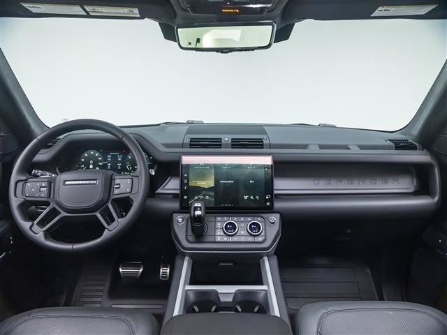 Used 2026 Land Rover Defender 110 V8 AWD/4WD image 19