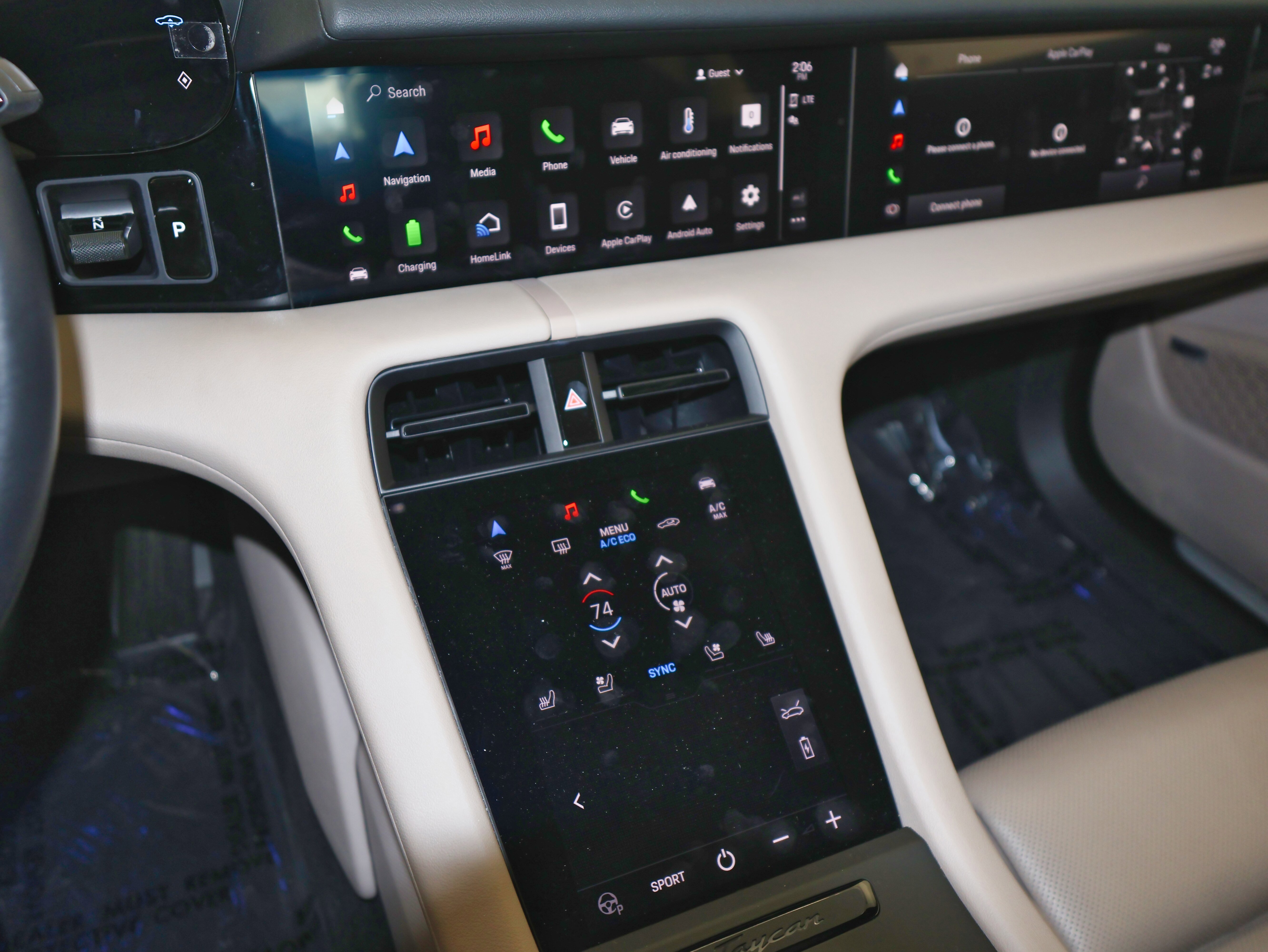 Used 2022 Porsche Taycan 4S image 32