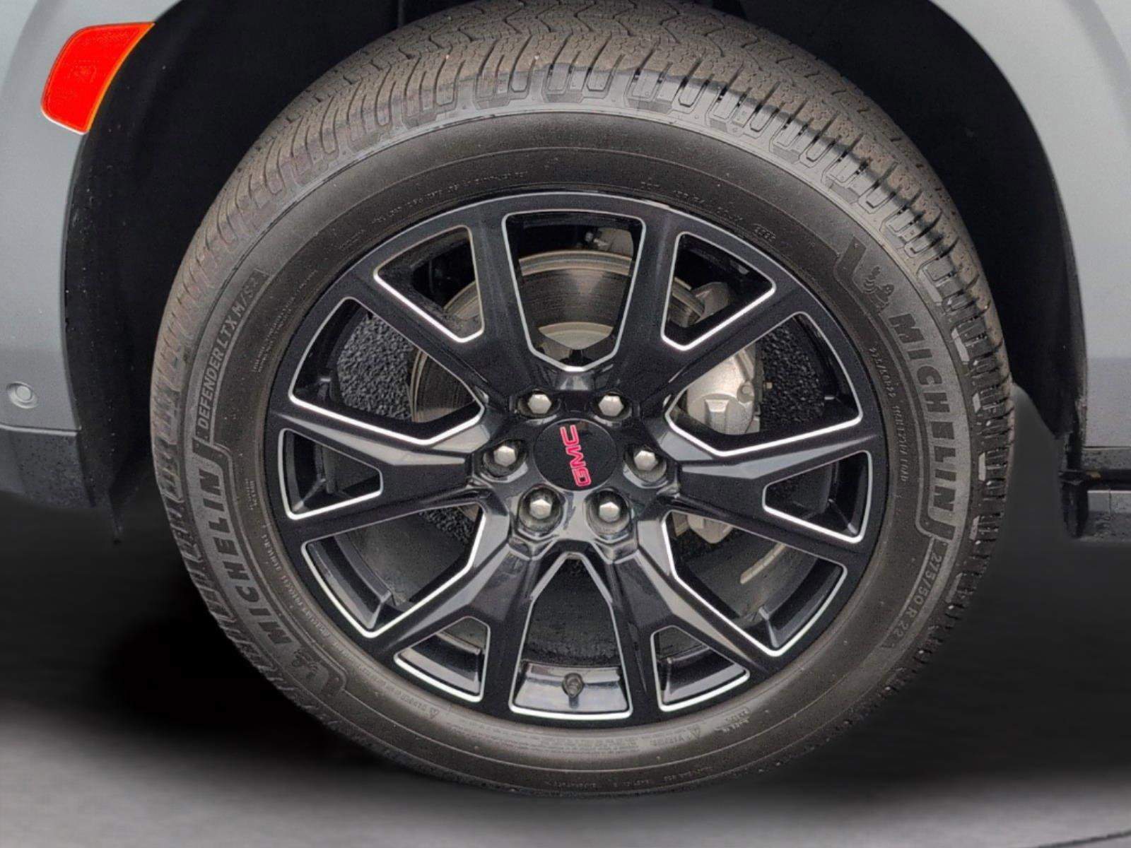 Used 2023 GMC Yukon Denali w/ Denali Reserve Package AWD/4WD image 37