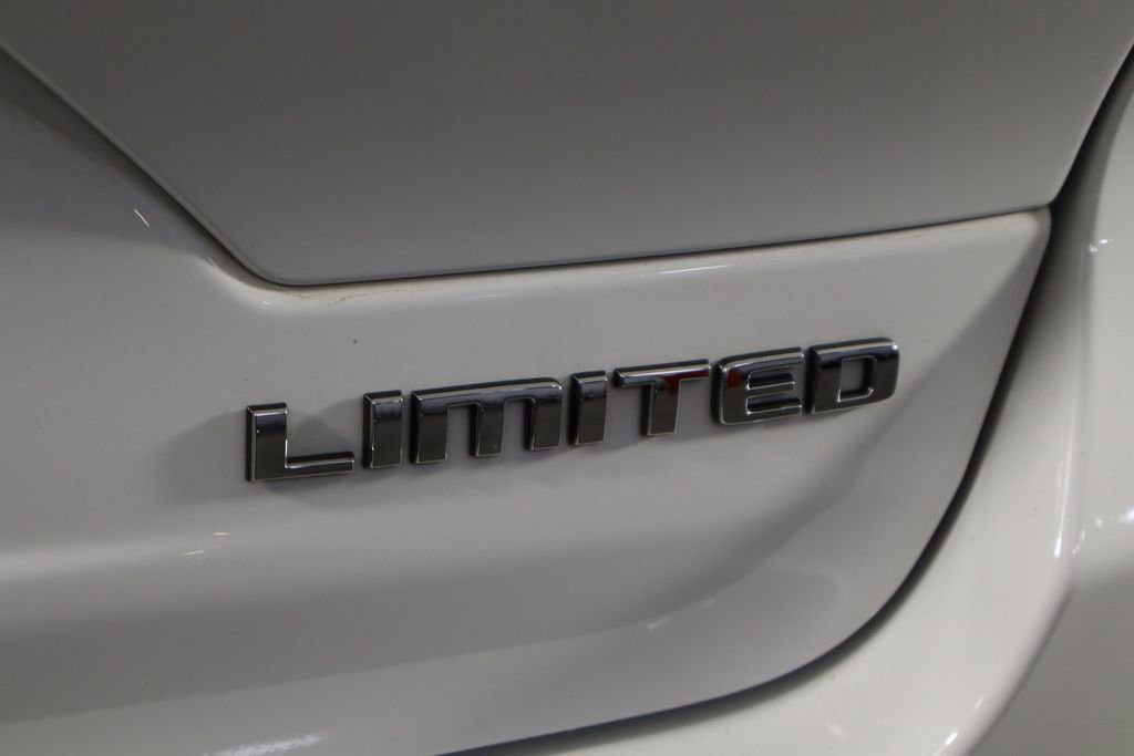 Used 2023 Jeep Grand Cherokee Limited AWD/4WD image 53