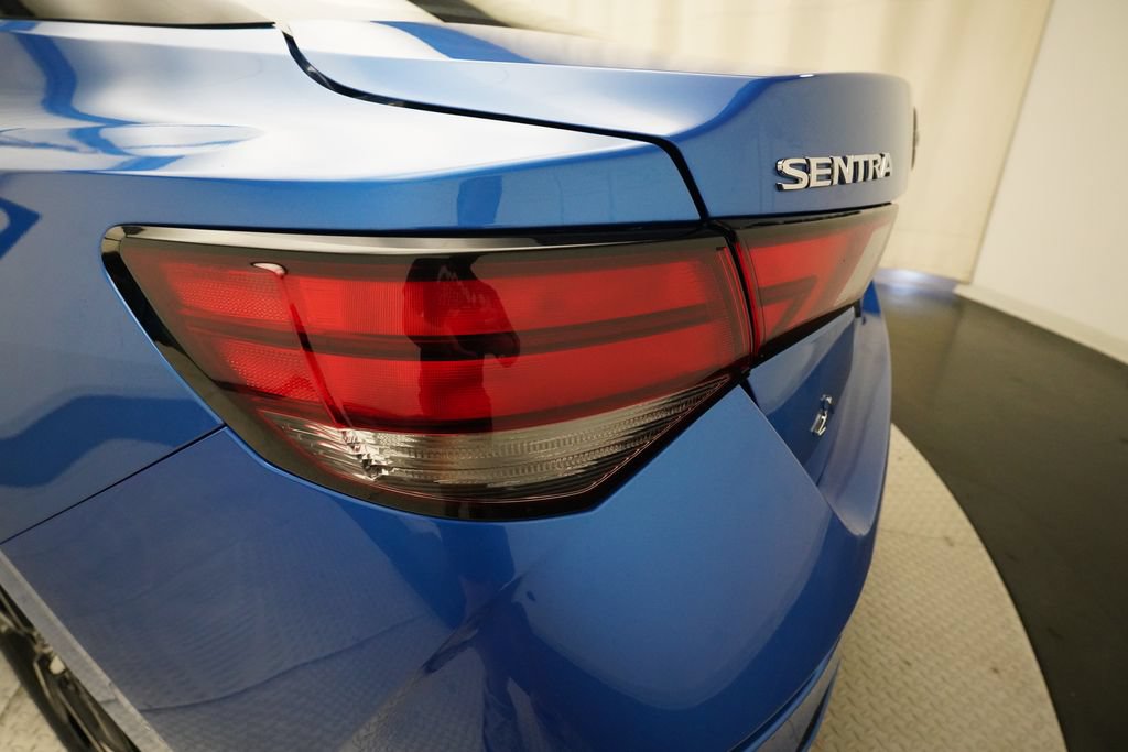 Used 2024 Nissan Sentra SV FWD image 30