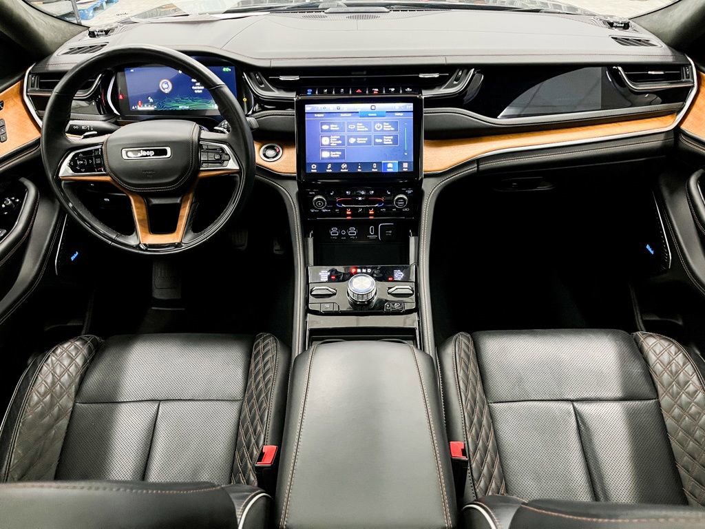 Used 2022 Jeep Grand Cherokee Summit image 16