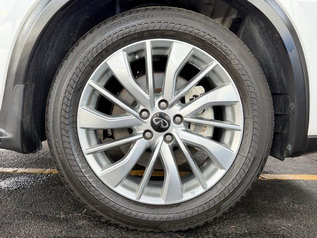 Used 2023 INFINITI QX50 Luxe FWD image 46