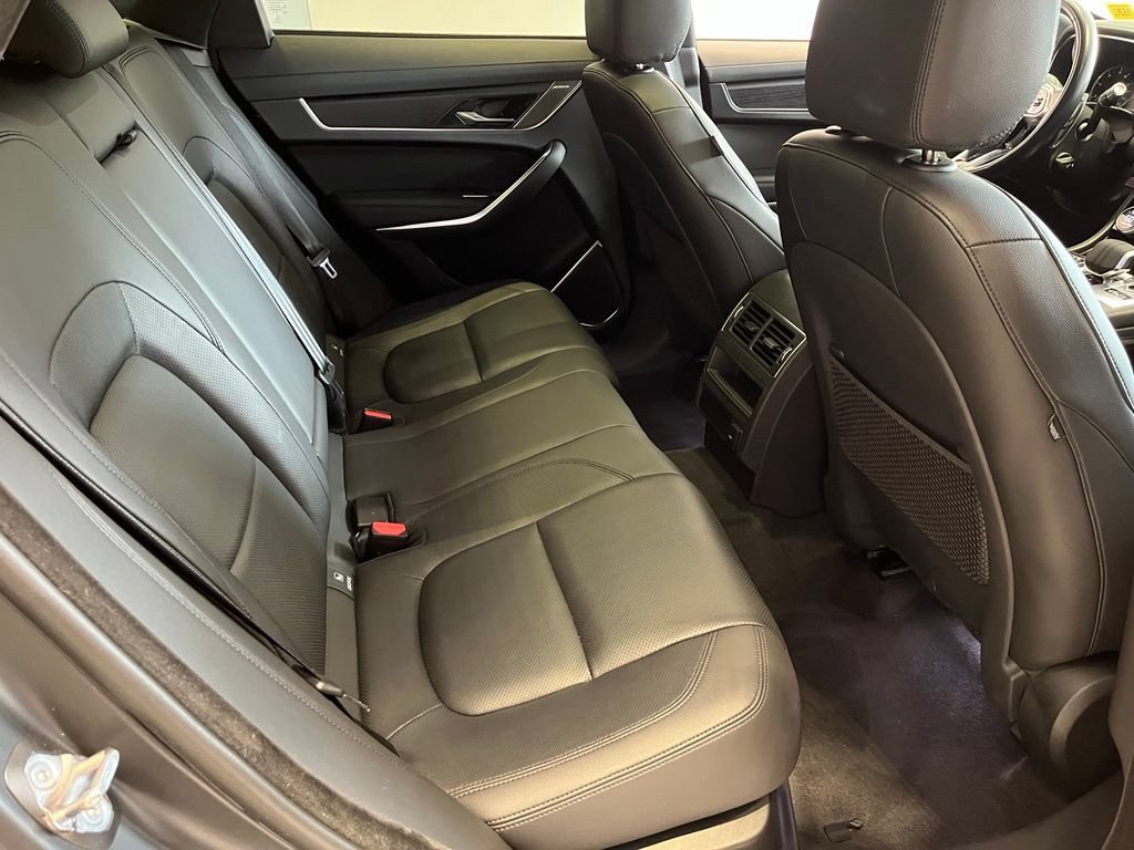 Used 2022 Jaguar F-PACE S AWD/4WD image 30
