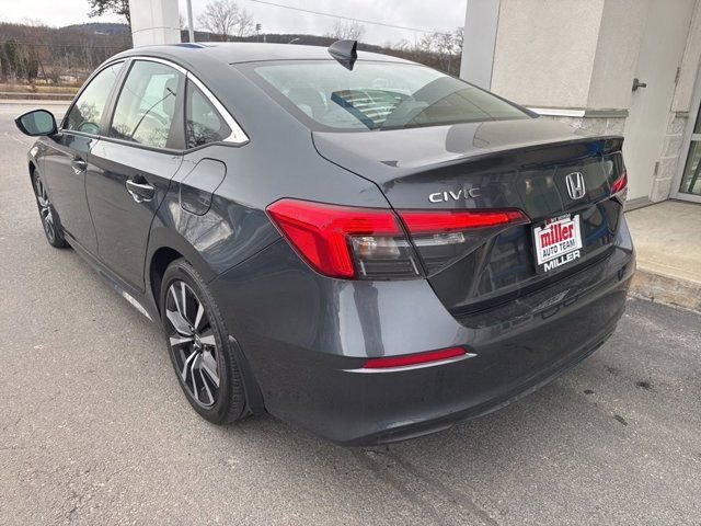 Used 2023 Honda Civic EX image 4