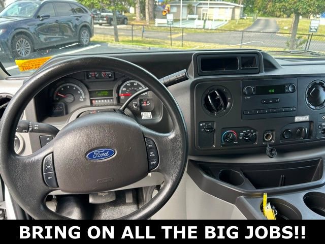Used 2019 Ford E-350 and Econoline 350 Super Duty RWD image 14
