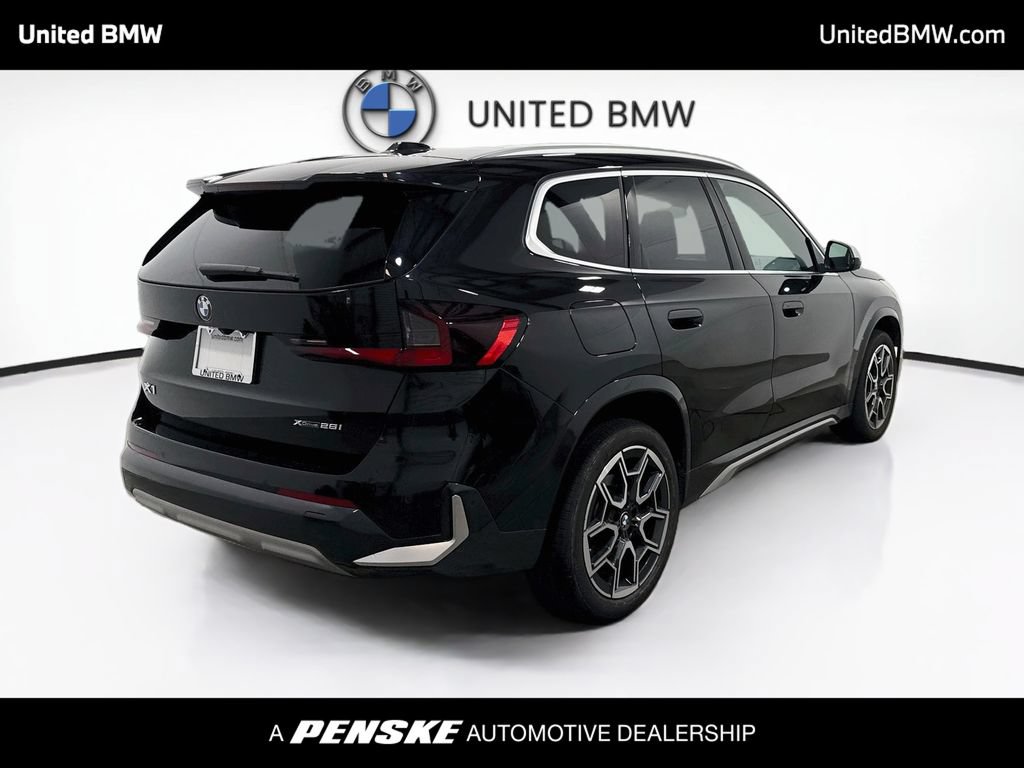 Used 2024 BMW X1 xDrive28i w/ Technology Package AWD/4WD image 5