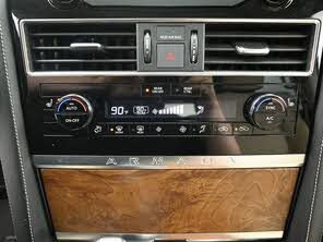 Used 2024 Nissan Armada SL image 28