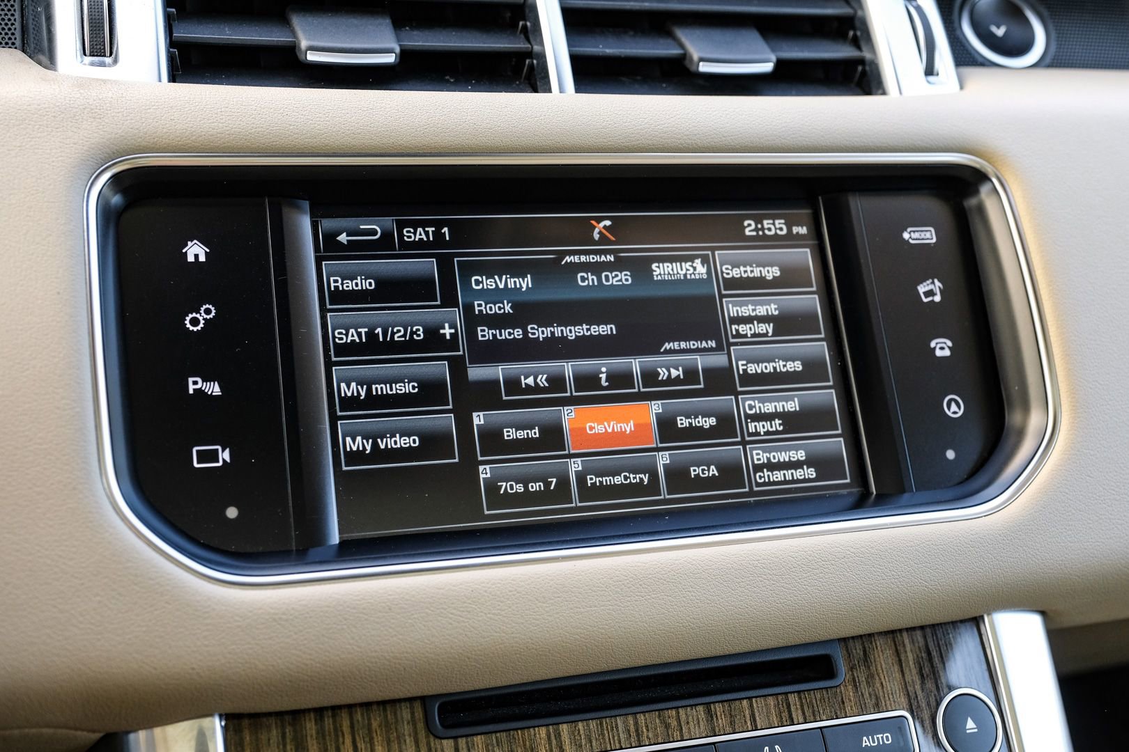 Used 2016 Land Rover Range Rover Sport Supercharged image 29