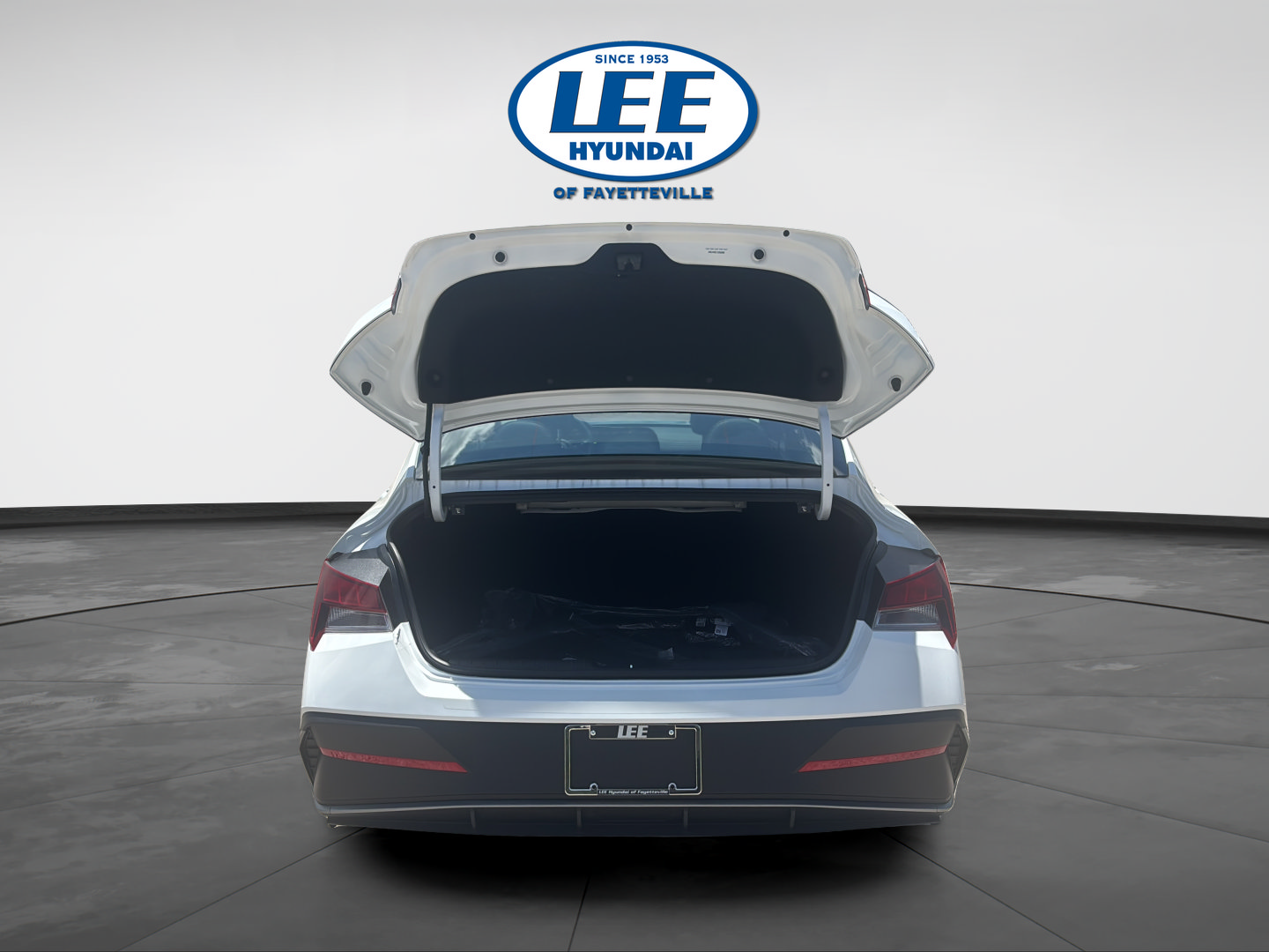 New 2026 Hyundai Elantra SEL Sport FWD image 9