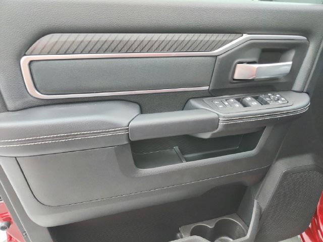 New 2026 RAM 2500 Big Horn AWD/4WD image 37