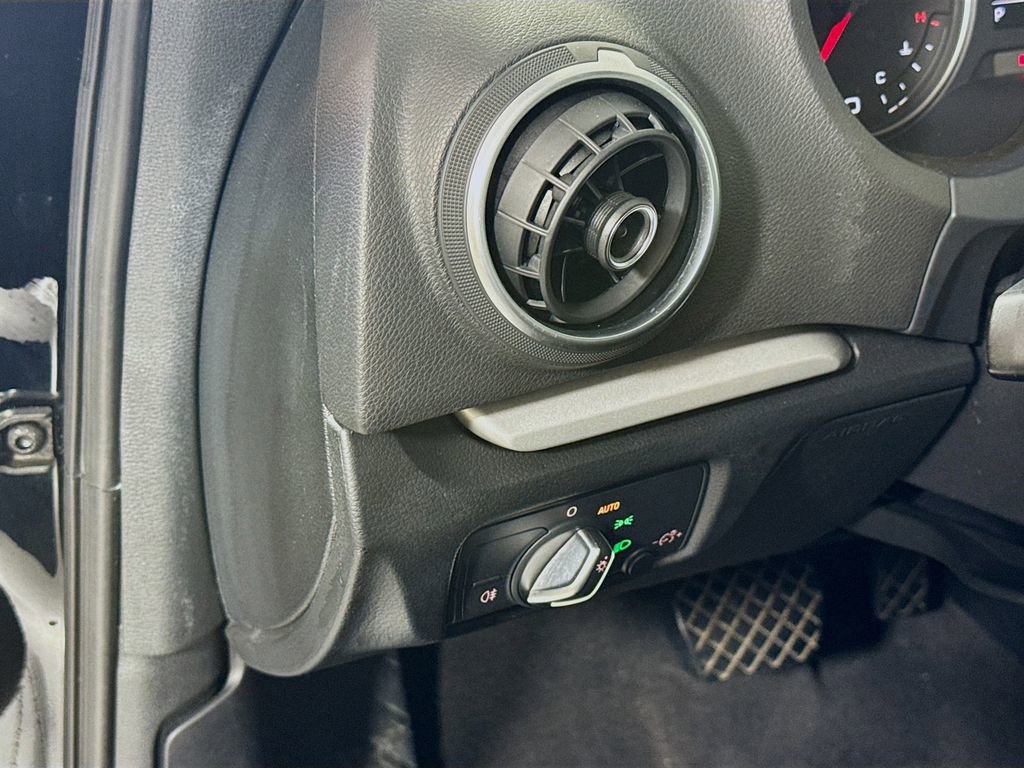 Used 2015 Audi A3 TDI Premium FWD image 10
