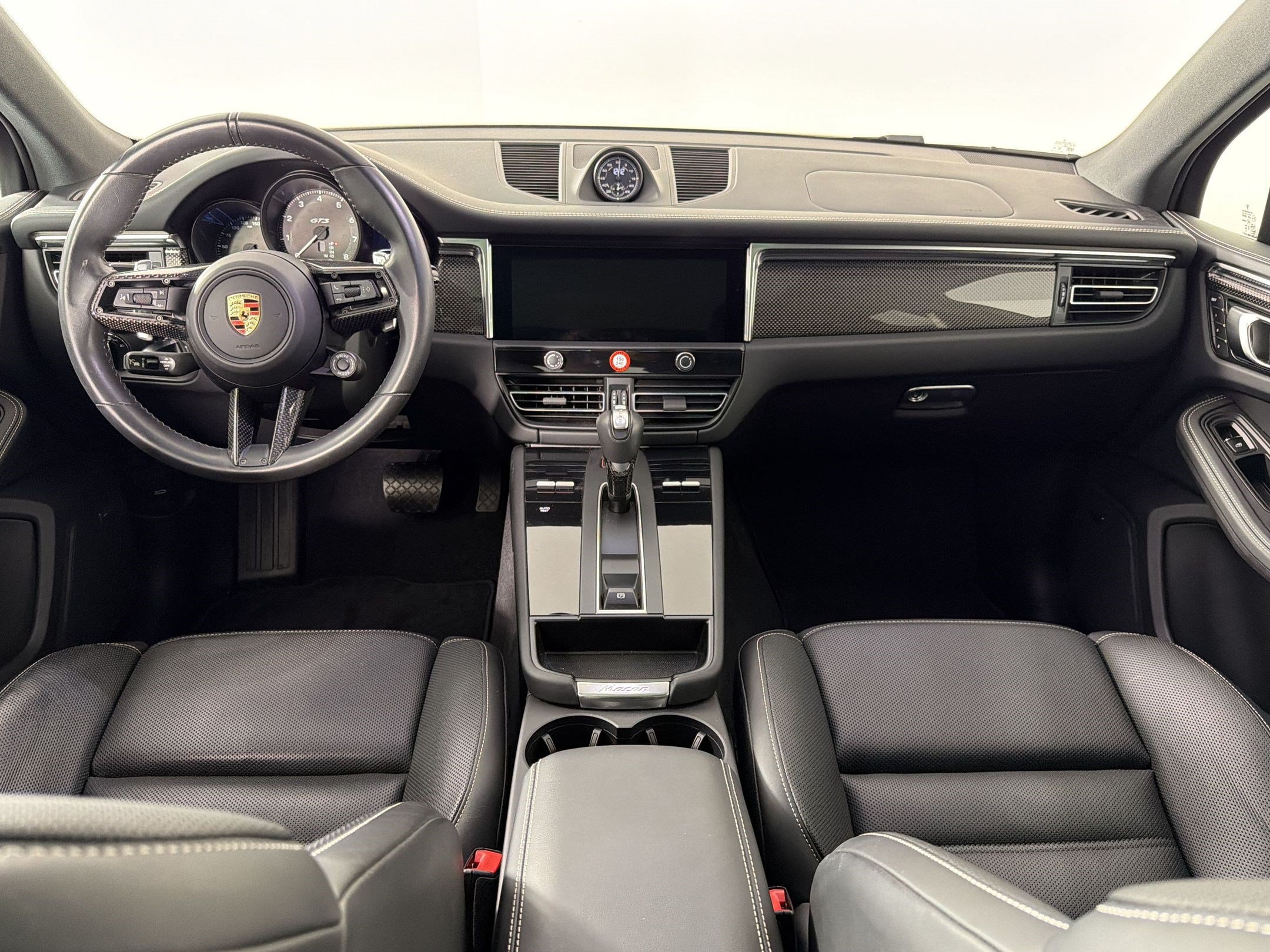 Certified 2025 Porsche Macan GTS AWD/4WD image 15