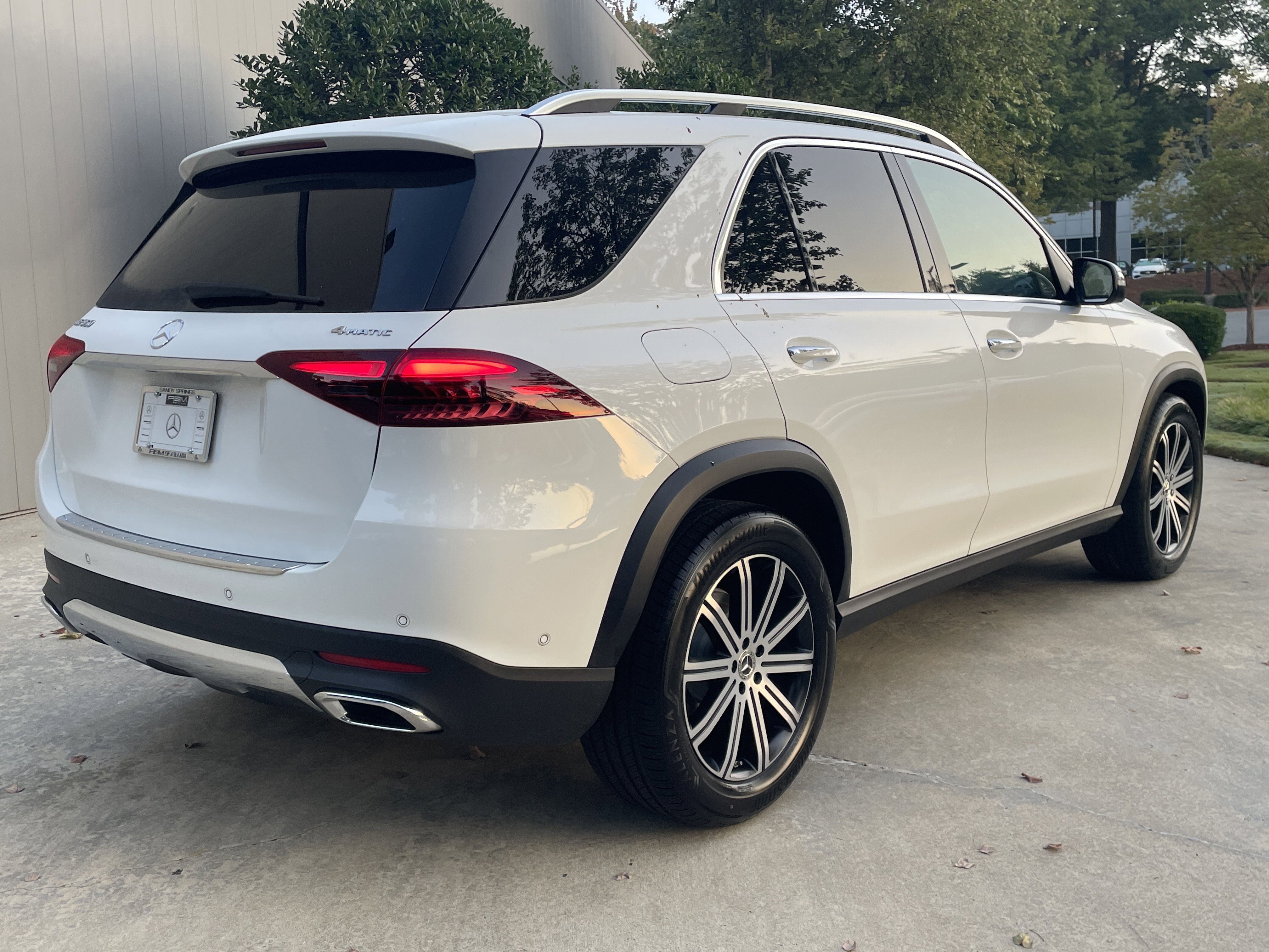 Used 2025 Mercedes-Benz GLE 350 4MATIC image 6