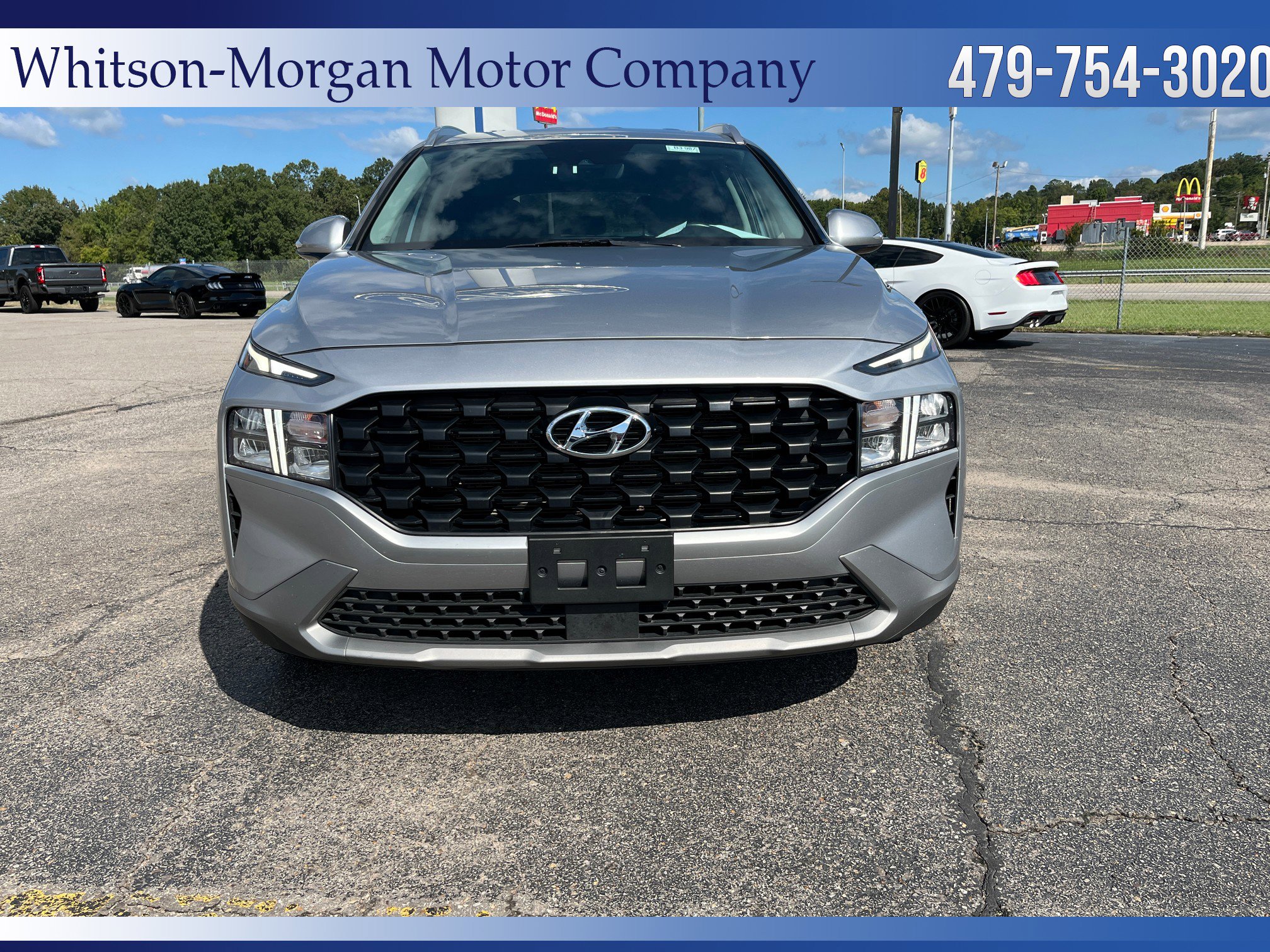 Used 2023 Hyundai Santa Fe SEL image 2