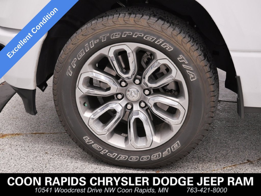 Used 2023 RAM 1500 Laramie AWD/4WD image 9