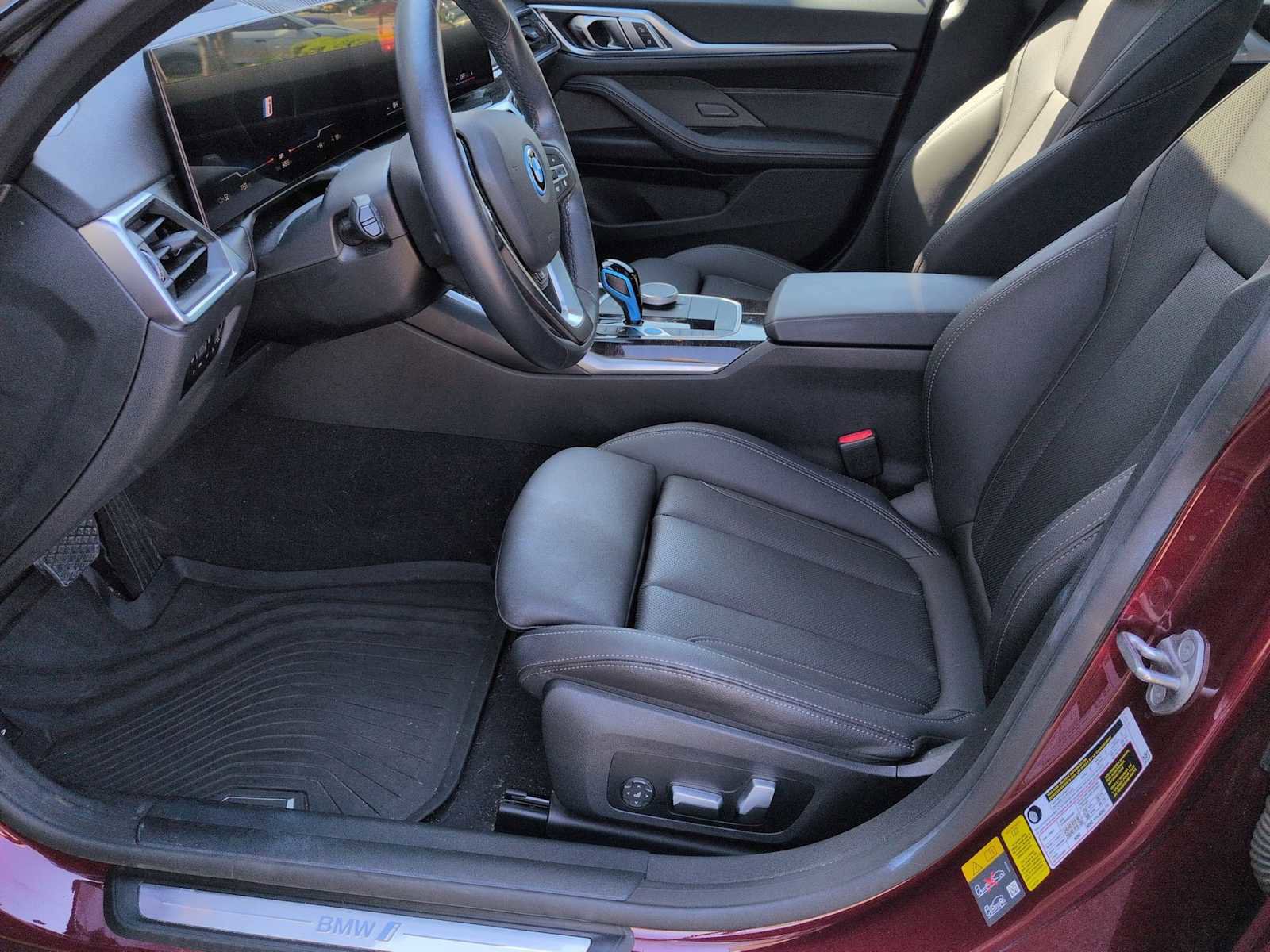 Certified 2023 BMW i4 eDrive35 w/ Premium Package image 17