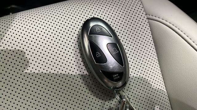 Used 2026 Hyundai Santa Fe SEL AWD/4WD image 36