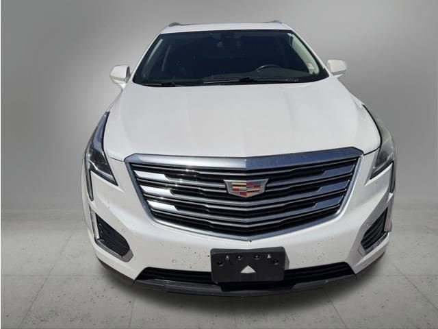 Used 2019 Cadillac XT5 Luxury AWD/4WD image 2