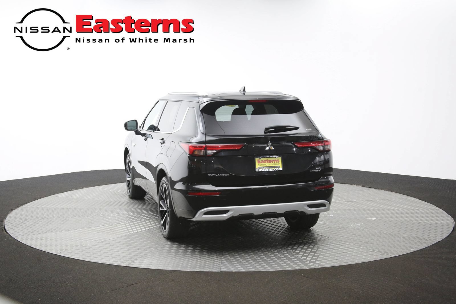 Used 2024 Mitsubishi Outlander SEL AWD/4WD image 39
