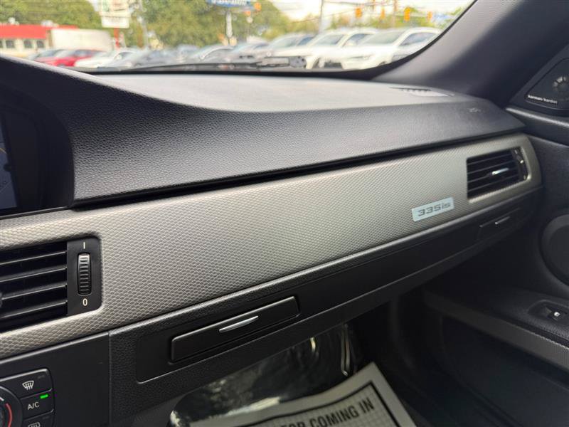 Used 2013 BMW 335is Convertible RWD image 27