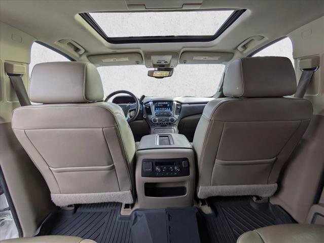Used 2019 Chevrolet Suburban Premier image 22