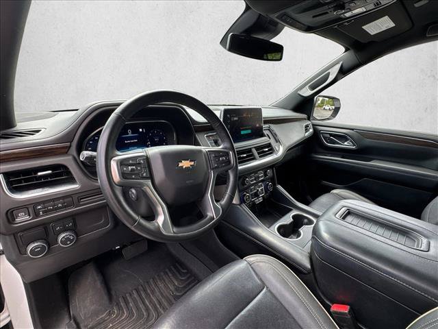 Used 2023 Chevrolet Suburban Premier RWD image 10