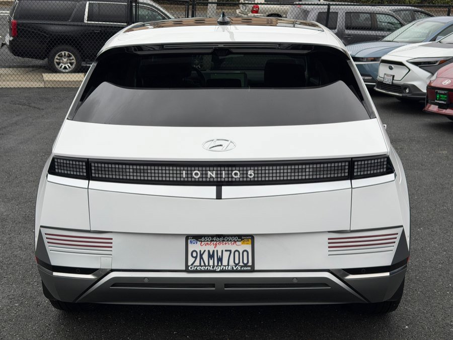 Used 2024 Hyundai Ioniq 5 Limited image 6