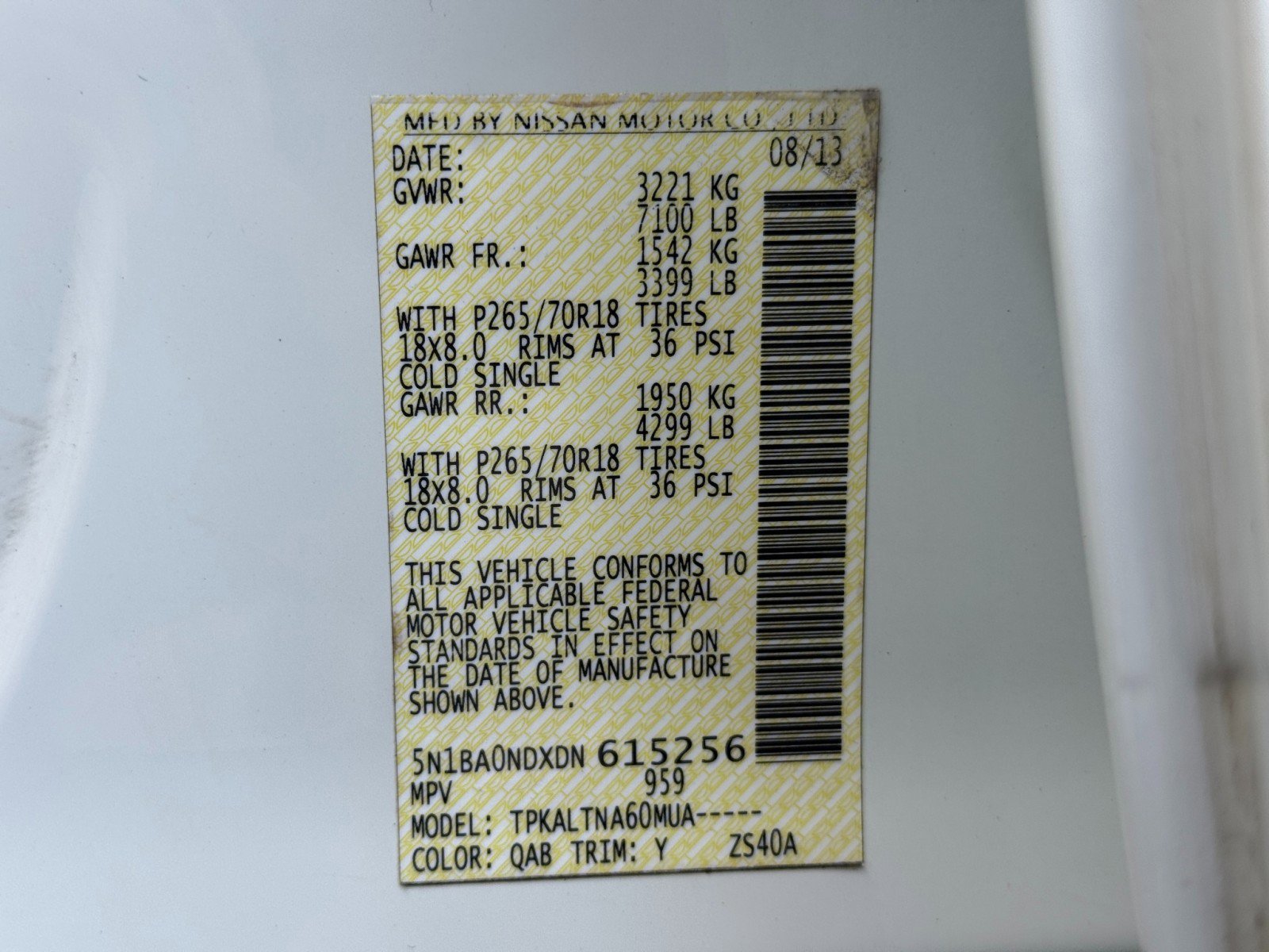 Used 2013 Nissan Armada SV image 39