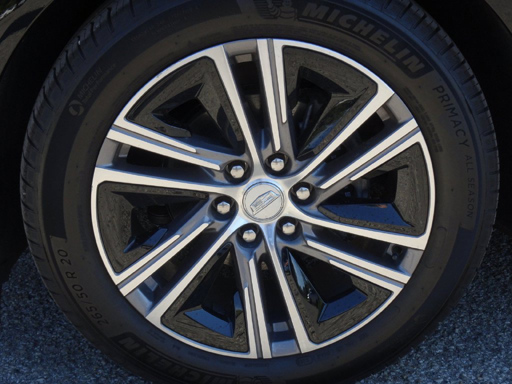 Certified 2024 Cadillac Lyriq Luxury w/ LPO, Floor Liner Package AWD/4WD image 26