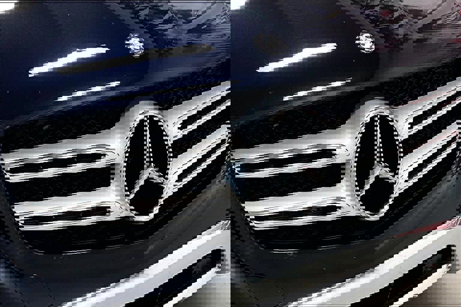 Used 2016 Mercedes-Benz GLC 300 4MATIC image 31